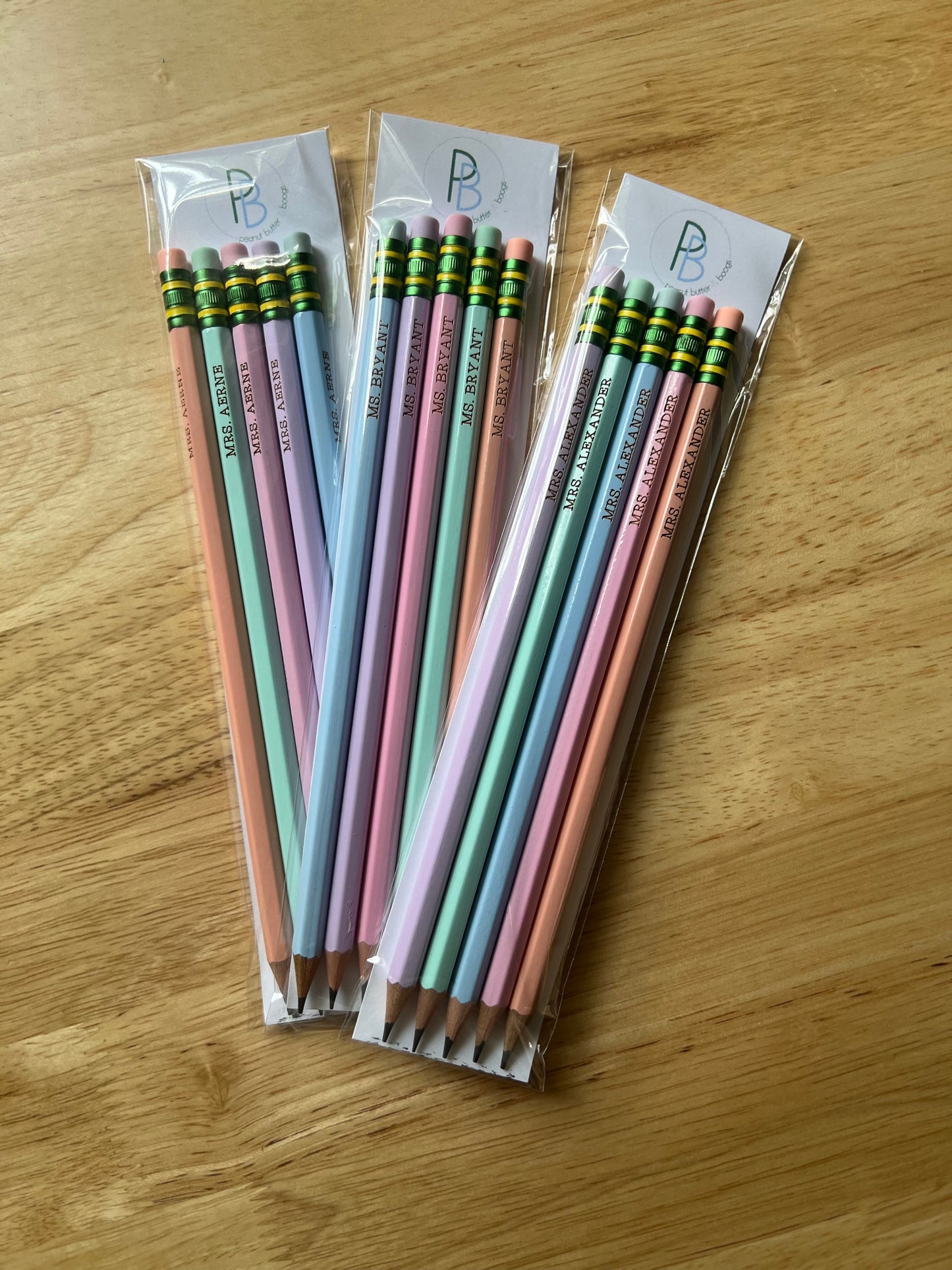 Pastel Engraved Pencils